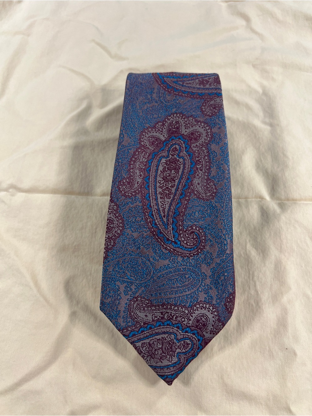 Towncraft Vintage Paisley Silk Look Neck Tie Purple Blue Classic Dress Tie